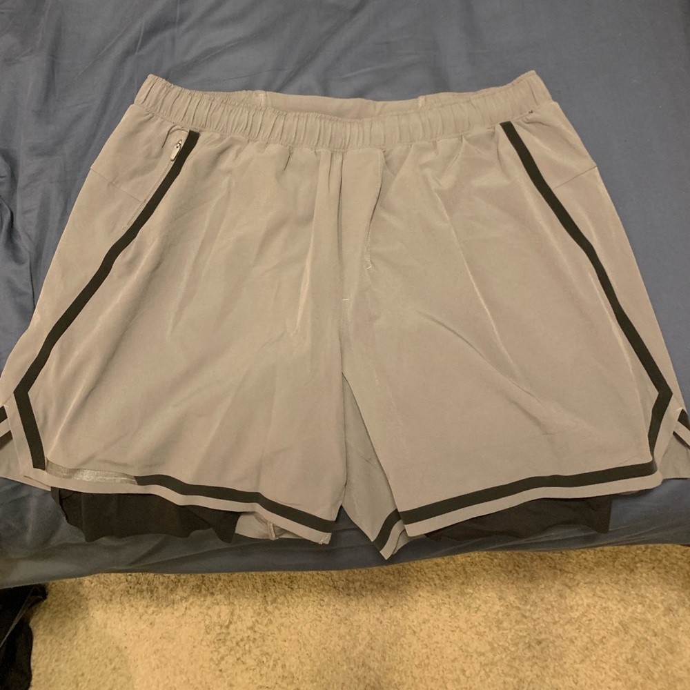 Lululemon Surge Shorts Bold Lines